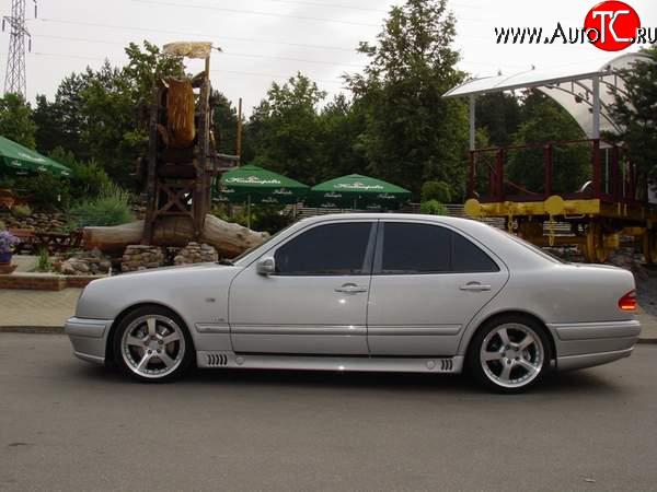 9 799 р. Пороги накладки Lorinzer Mercedes-Benz E-Class W210 дорестайлинг седан (1996-1999) (Неокрашенные)  с доставкой в г. Керчь