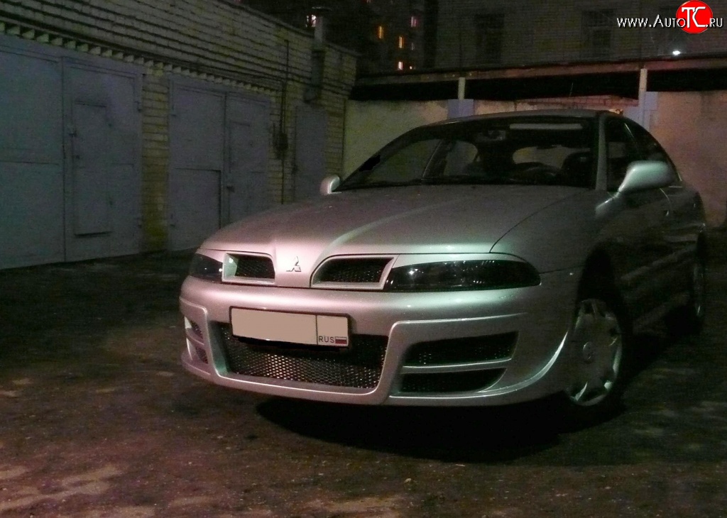 11 899 р. Передний бампер M-VRS 2 Mitsubishi Carisma (1999-2004) (Без сетки, Неокрашенный)  с доставкой в г. Керчь