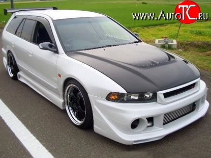 3 249 р. Решётка радиатора Dolphin Mitsubishi Galant 8  дорестайлинг седан (1996-1998) (Неокрашенная)  с доставкой в г. Керчь
