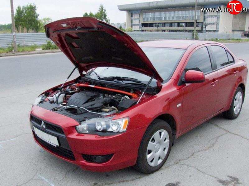 2 449 р. Упоры капота Sport  Mitsubishi Lancer  10 CY (2007-2017) седан дорестайлинг, хэтчбэк дорестайлинг, седан рестайлинг, хэтчбек 5 дв рестайлинг  с доставкой в г. Керчь