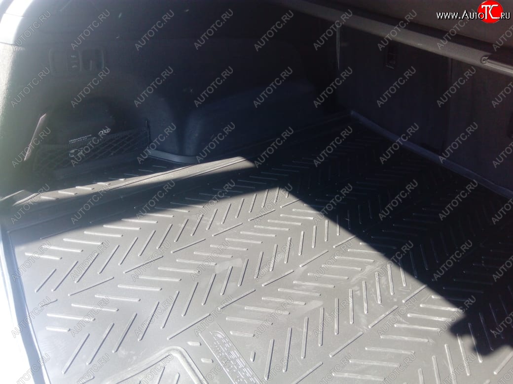 1 869 р. Коврик багажника Aileron (5 мест) Audi Q7 4M дорестайлинг (2015-2020)  с доставкой в г. Керчь
