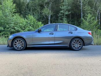 11 499 р. Пластиковые накладки M порогов BMW 3 серия G20 седан (2018-2022) (цвет: черный глянец)  с доставкой в г. Керчь. Увеличить фотографию 11