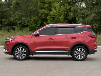 21 999 р. Порожки для ног SLITKOFF (Ø42 мм) Chery Tiggo 7 PRO (2019-2025) (профиль - сталь окрашенная, лист - алюминий)  с доставкой в г. Керчь. Увеличить фотографию 3
