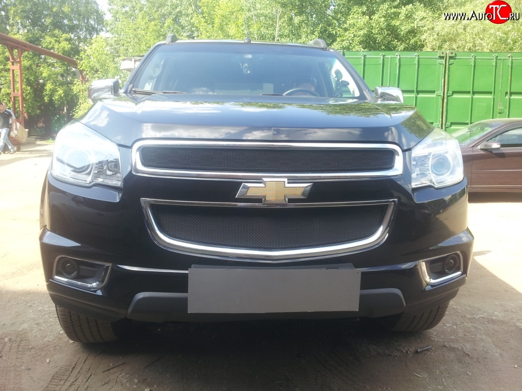 1 469 р. Нижняя сетка на бампер Russtal (черная) Chevrolet Trailblazer GM800 дорестайлинг (2012-2016)  с доставкой в г. Керчь