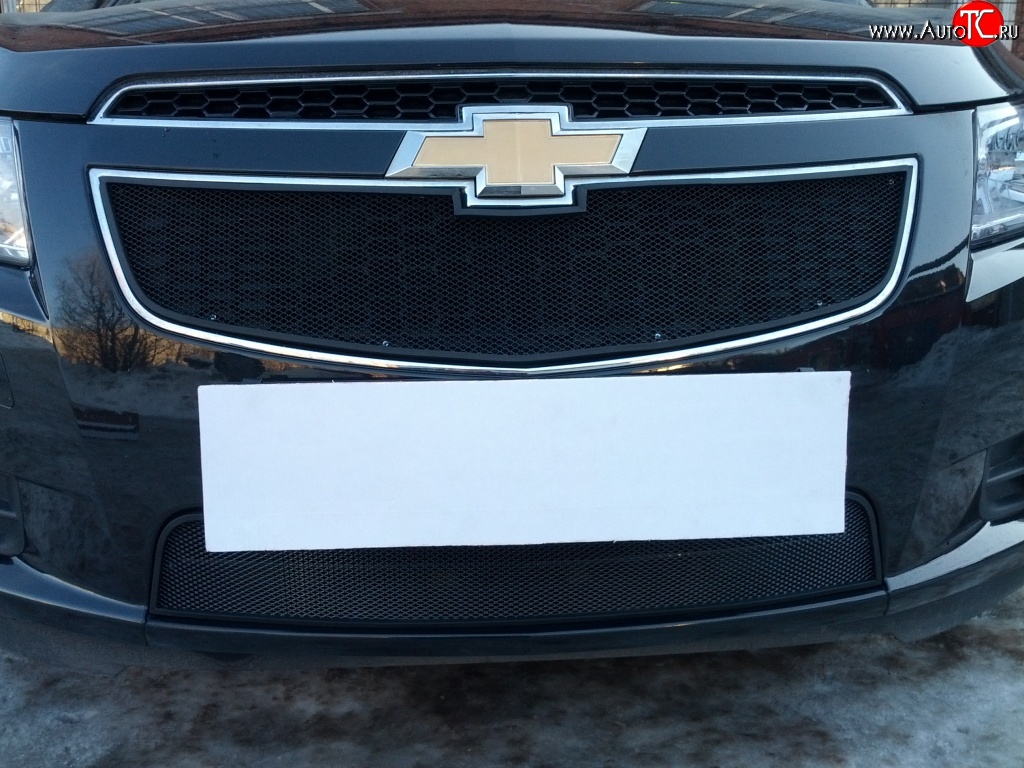 1 469 р. Нижняя сетка на бампер Russtal (черная) Chevrolet Cruze J305 хэтчбек дорестайлинг (2009-2012)  с доставкой в г. Керчь