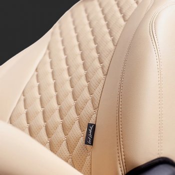 Чехлы для сидений Lord Autofashion Байрон (экокожа, спинка 60/40, 2 П- и 1 Г-образных подголовника) Chevrolet Cruze J305 хэтчбек дорестайлинг (2009-2012) (Бежевый, вставка бежевая, строчка бежевая)