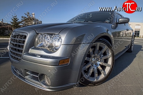 6 649 р. Накладка на передний бампер SRT 8 STYLE Chrysler 300C LX седан (2004-2011) (Неокрашенная)  с доставкой в г. Керчь