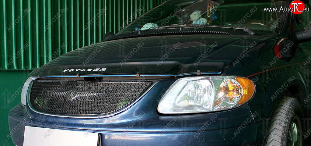 5 199 р. Защитная сетка решетки радиатора Стрелка 11 Премиум (алюминий)  Chrysler Voyager  RG минивэн (2000-2004) дорестайлинг (Цвет: черный)  с доставкой в г. Керчь