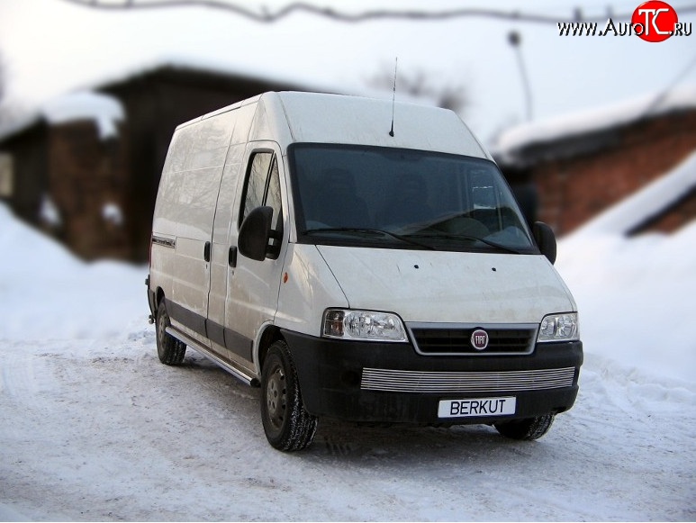 5 999 р. Декоративная вставка воздухозаборника (рестайлинг) Berkut Fiat Ducato 230 (1994-2002)  с доставкой в г. Керчь