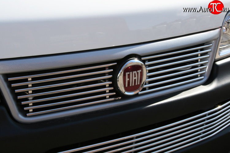 5 399 р. Декоративная вставка решетки радиатора (рестайлинг) Berkut Fiat Ducato 230 (1994-2002)  с доставкой в г. Керчь