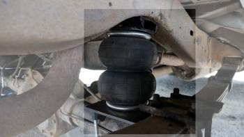 28 999 р. Комплект вспомогательной пневмоподвески на заднюю ось Aride (задний привод) Ford E-350 Econoline цельнометаллический фургон дорестайлинг (1992-2007)  с доставкой в г. Керчь. Увеличить фотографию 3