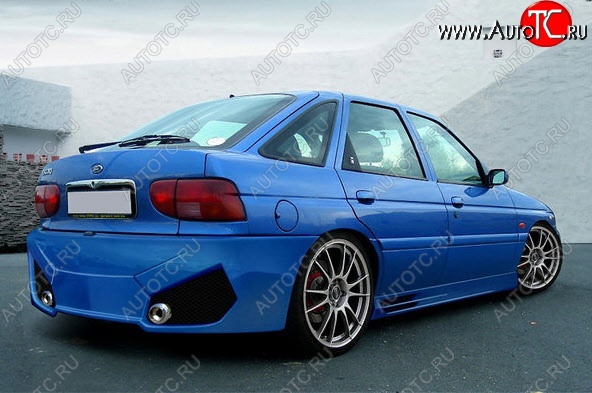 28 999 р. Задний бампер Golardo Ford Escort ANL 1-ый рестайлинг универсал (1992-1994)  с доставкой в г. Керчь