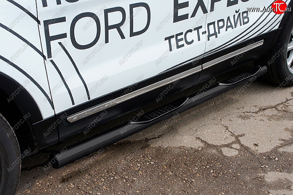 16 949 р. Защита порогов Slitkoff (d76, с проступями)  Ford Explorer  U502 (2015-2018) 1-ый рестайлинг, 5 дв. (Сталь с полимерным покрытием. Цвет: чёрный)  с доставкой в г. Керчь
