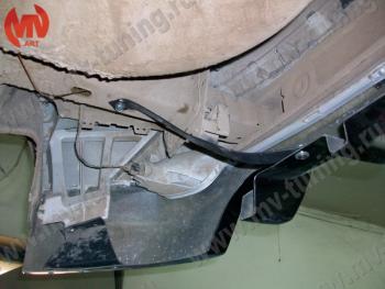 949 р. Кронштейн крепления задней юбки Sport  Ford Focus  2 (2004-2008)  седан дорестайлинг, универсал дорестайлинг, хэтчбэк 3 дв. дорестайлинг, хэтчбэк 5 дв. дорестайлинг  с доставкой в г. Керчь. Увеличить фотографию 2