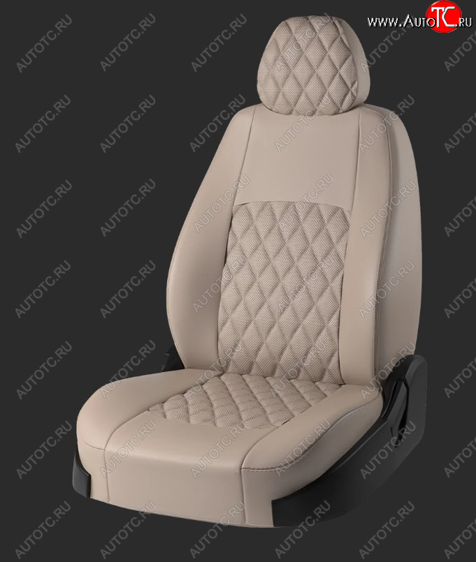 9 449 р. Чехлы для сидений Lord Autofashion Турин Ромб (экокожа, Trend Sport, спинка и сиденье 60/40 без подлокотника, 3 Г-образных подголовника)  Ford Focus  3 (2010-2019) универсал дорестайлинг, хэтчбэк дорестайлинг, седан дорестайлинг, седан рестайлинг, универсал рестайлинг, хэтчбэк рестайлинг (Бежевый, вставка бежевая, строчка бежевая)  с доставкой в г. Керчь