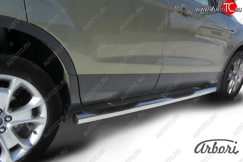 14 579 р. Защита штатных порогов Arbori (с проступью, черная, d76 mm). Ford Kuga 2 дорестайлинг (2013-2016)  с доставкой в г. Керчь