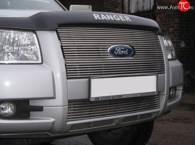 6 099 р. Декоративная вставка воздухозаборника Berkut Ford Ranger дорестайлинг (2006-2009)  с доставкой в г. Керчь