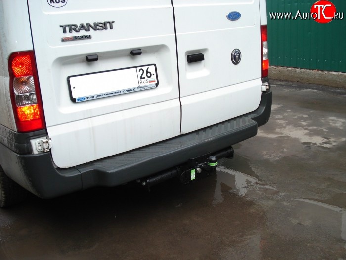 70 999 р. Фаркоп Лидер Плюс (до 2000 кг) Ford Transit цельнометаллический фургон (2006-2014) (Без электропакета)  с доставкой в г. Керчь