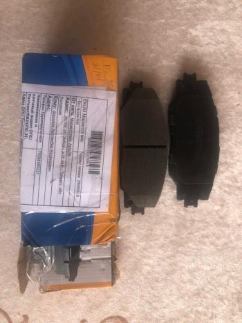 1 039 р. Колодки тормозные SAT (передние)  Toyota RAV4 ( XA305,  XA30,  XA40) (2005-2015) 5 дв. дорестайлинг, 5 дв. 2-ой рестайлинг, 5 дв. удлиненный 2-ой рестайлинг  с доставкой в г. Керчь. Увеличить фотографию 2