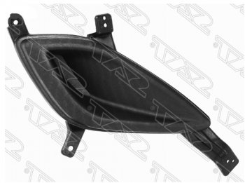 Правая Заглушка бампера SAT Hyundai Elantra  MD (2010-2013) дорестайлинг