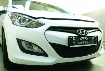 1 599 р. Сетка в воздухозаборник бампера Arbori (15 мм) Hyundai I30 2 GD дорестайлинг, хэтчбэк 5 дв. (2011-2015) (Черная)  с доставкой в г. Керчь. Увеличить фотографию 2