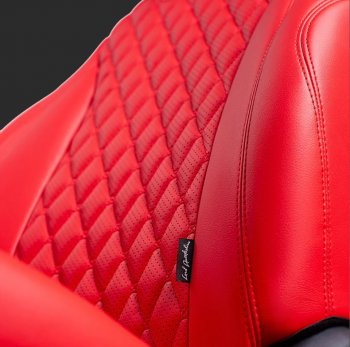 10 899 р. Чехлы для сидений Lord Autofashion Байрон (экокожа, спинка 60/40, 2 Г-образных подголовника)  Hyundai Solaris  RBr (2010-2017) седан дорестайлинг, седан рестайлинг (Красный, вставка красная, строчка красная)  с доставкой в г. Керчь. Увеличить фотографию 2