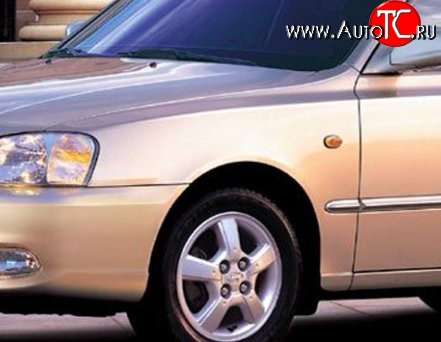 5 949 р. Переднее левое крыло Стандартное Hyundai Accent 2 LC седан дорестайлинг (ТагАЗ) (1999-2012) (Окрашенное)  с доставкой в г. Керчь