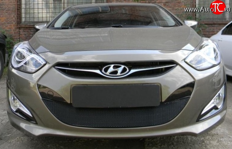 2 099 р. Сетка на бампер Russtal (черная) Hyundai I40 1 VF рестайлинг седан (2015-2019)  с доставкой в г. Керчь