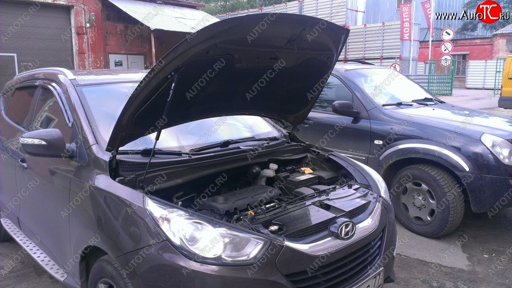 2 969 р. Газовый упор капота Broomer Hyundai IX35 LM рестайлинг (2013-2018)  с доставкой в г. Керчь