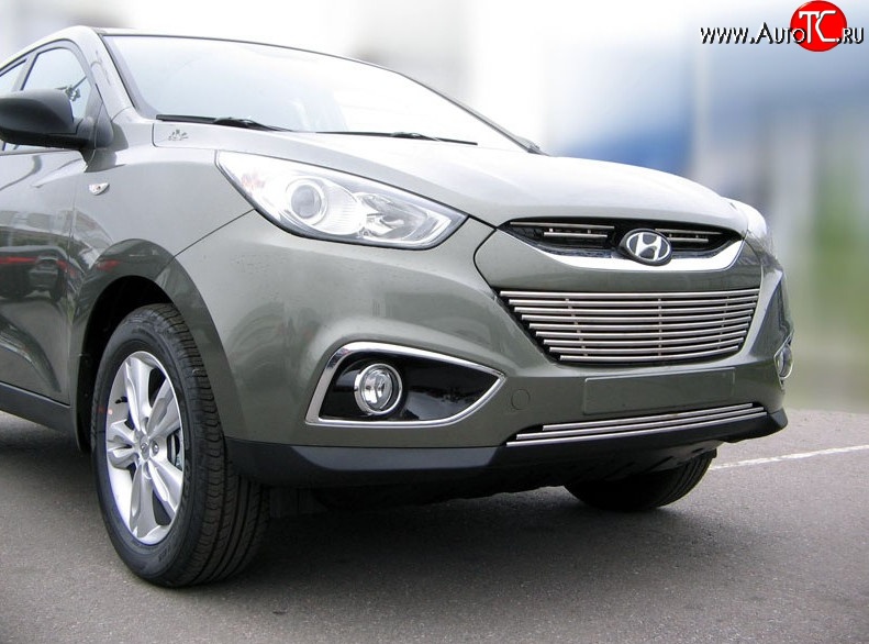 5 999 р. Верхняя декоративная вставка воздухозаборника Berkut Hyundai IX35 LM рестайлинг (2013-2018)  с доставкой в г. Керчь