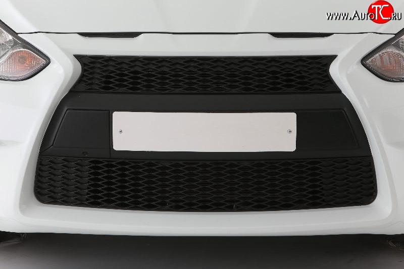449 р. Заглушка буксировочной проушины бампера Sport-2 Hyundai Solaris RBr хэтчбэк дорестайлинг (2010-2014) (Неокрашенная)  с доставкой в г. Керчь
