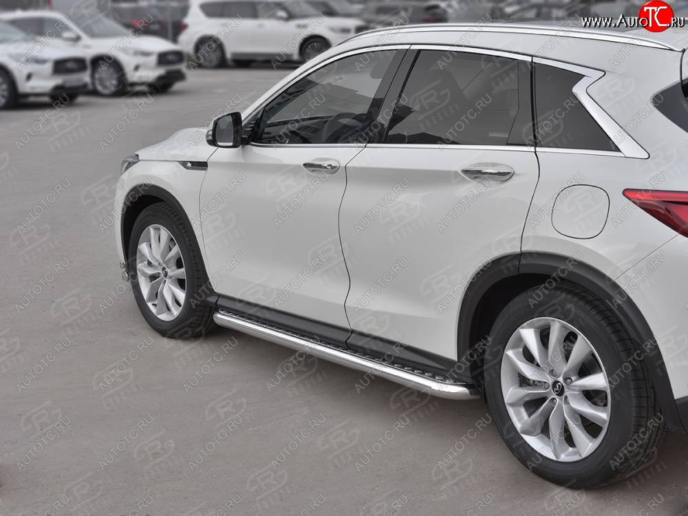 32 849 р. Порожки для ног SLITKOFF (Ø63 мм)  INFINITI Qx50  J55 (2017-2022) (Лист алюминиевый, труба - нержавейка)  с доставкой в г. Керчь