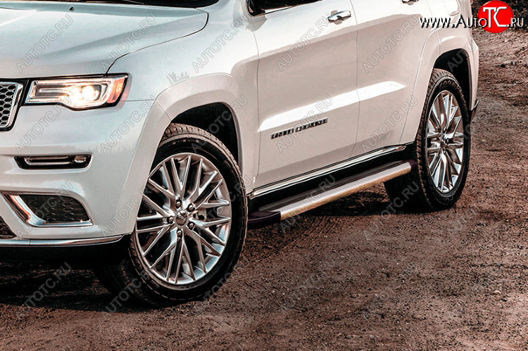 10 399 р. Пороги алюминиевые Slitkoff  Jeep Grand Cherokee  WK2 (2013-2018) 1-ый рестайлинг (Luxe Silver)  с доставкой в г. Керчь