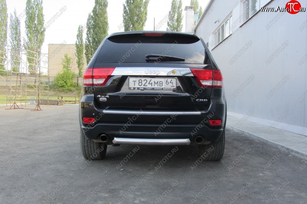 6 999 р. Защита заднего бампера из трубы d76 Slitkoff (короткая)  Jeep Grand Cherokee  WK2 (2010-2013) дорестайлинг (Цвет: серебристый)  с доставкой в г. Керчь