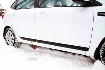 Молдинг двери RA (вариант 1, задний правый) KIA Rio  3 QB (2011-2017) дорестайлинг седан, дорестайлингхэтчбек5дв., рестайлинг седан, рестайлингхэтчбек5дв.