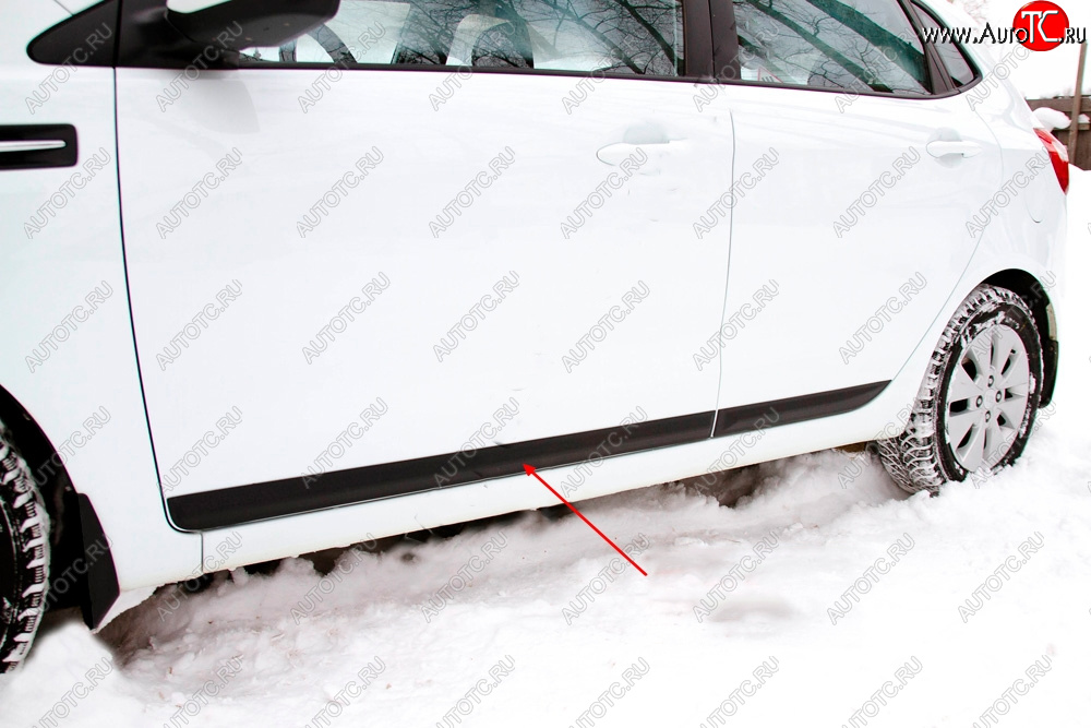 1 159 р. Молдинг двери RA (вариант 1, передний левый)  KIA Rio  3 QB (2011-2017) дорестайлинг седан, дорестайлингхэтчбек5дв., рестайлинг седан, рестайлингхэтчбек5дв. (Поверхность шагрень)  с доставкой в г. Керчь