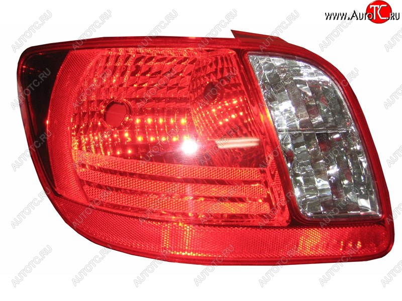 1 699 р. Левый задний фонарь SAT KIA Rio 2 JB дорестайлинг седан (2005-2009)  с доставкой в г. Керчь