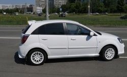 4 599 р. Комплект порогов Vita Dm  KIA Rio ( 2 JB,  4 FB) (2005-2025) дорестайлинг седан, дорестайлинг, хэтчбэк 5 дв., рестайлинг, хэтчбэк 5 дв., рестайлинг седан (Неокрашенные)  с доставкой в г. Керчь. Увеличить фотографию 9