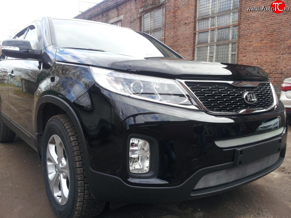 1 539 р. Нижняя сетка на бампер Russtal (хром) KIA Sorento XM рестайлинг (2012-2015)  с доставкой в г. Керчь