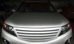 6 899 р. Решётка радиатора CT v1 KIA Sorento XM дорестайлинг (2009-2012) (Неокрашенная)  с доставкой в г. Керчь. Увеличить фотографию 2
