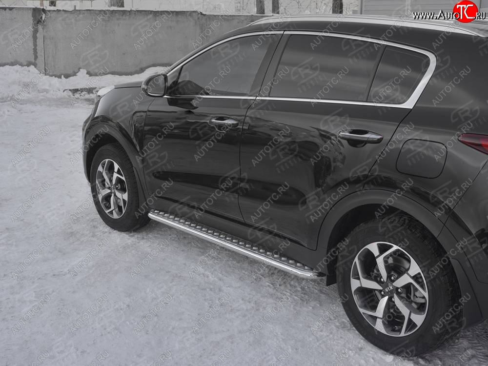 24 649 р. Порожки для ног SLITKOFF (Ø42 мм)  KIA Sportage  4 QL (2018-2022) рестайлинг (Лист алюминиевый, труба - нержавейка)  с доставкой в г. Керчь