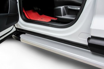 Пороги алюминиевые Slitkoff KIA Sportage  3 SL (2010-2016) дорестайлинг, рестайлинг (Optima Silver)
