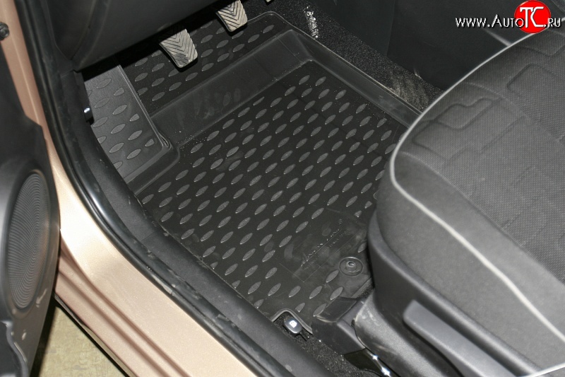 2 569 р. Комплект ковриков в салон Element 3 шт. (полиуретан) KIA Venga дорестайлинг (2009-2015)  с доставкой в г. Керчь