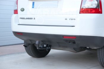 13 549 р. Фаркоп Aragon. (шар A) Land Rover Freelander L359 1-ый рестайлинг (2010-2012)  с доставкой в г. Керчь. Увеличить фотографию 2