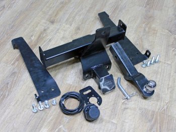 Фаркоп (тягово-сцепное устройство) TCC Land Rover Range Rover Sport  2 L494 (2013-2025) дорестайлинг, рестайлинг (Оцинкованный, шар E - нержавейка)