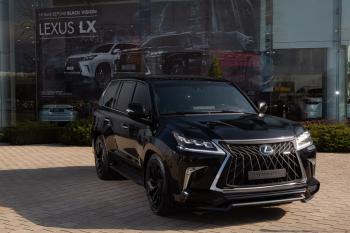 64 499 р. Решетка радиатора HEMMES Lexus LX570 J200 2-ой рестайлинг (2015-2022) (цвет: черный матовый)  с доставкой в г. Керчь. Увеличить фотографию 5