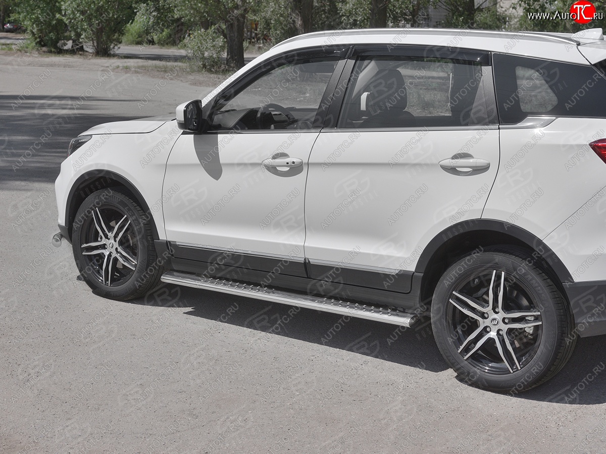 19 399 р. Защита порогов (Ø120x60 мм с проступью, нержавейка) Russtal Lifan X70 (2018-2025)  с доставкой в г. Керчь