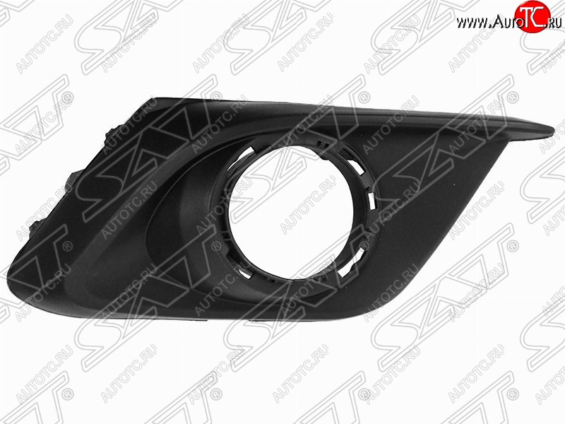499 р. Правая оправа противотуманной фары SAT (под хром) Mazda 3/Axela BM дорестайлинг, хэтчбэк (2013-2016)  с доставкой в г. Керчь