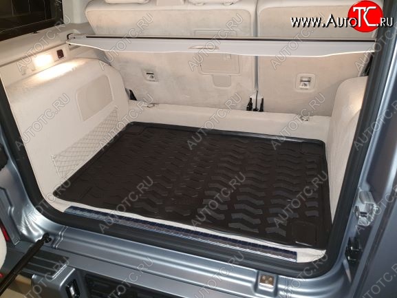 1 499 р. Коврик багажника Aileron  Mercedes-Benz G class  W463 (1989-1994) 5 дв. дорестайлинг  с доставкой в г. Керчь