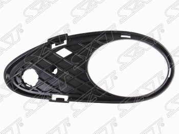 Левая рамка противотуманной фары SAT Mercedes-Benz C-Class  W203 (2000-2004) дорестайлинг седан